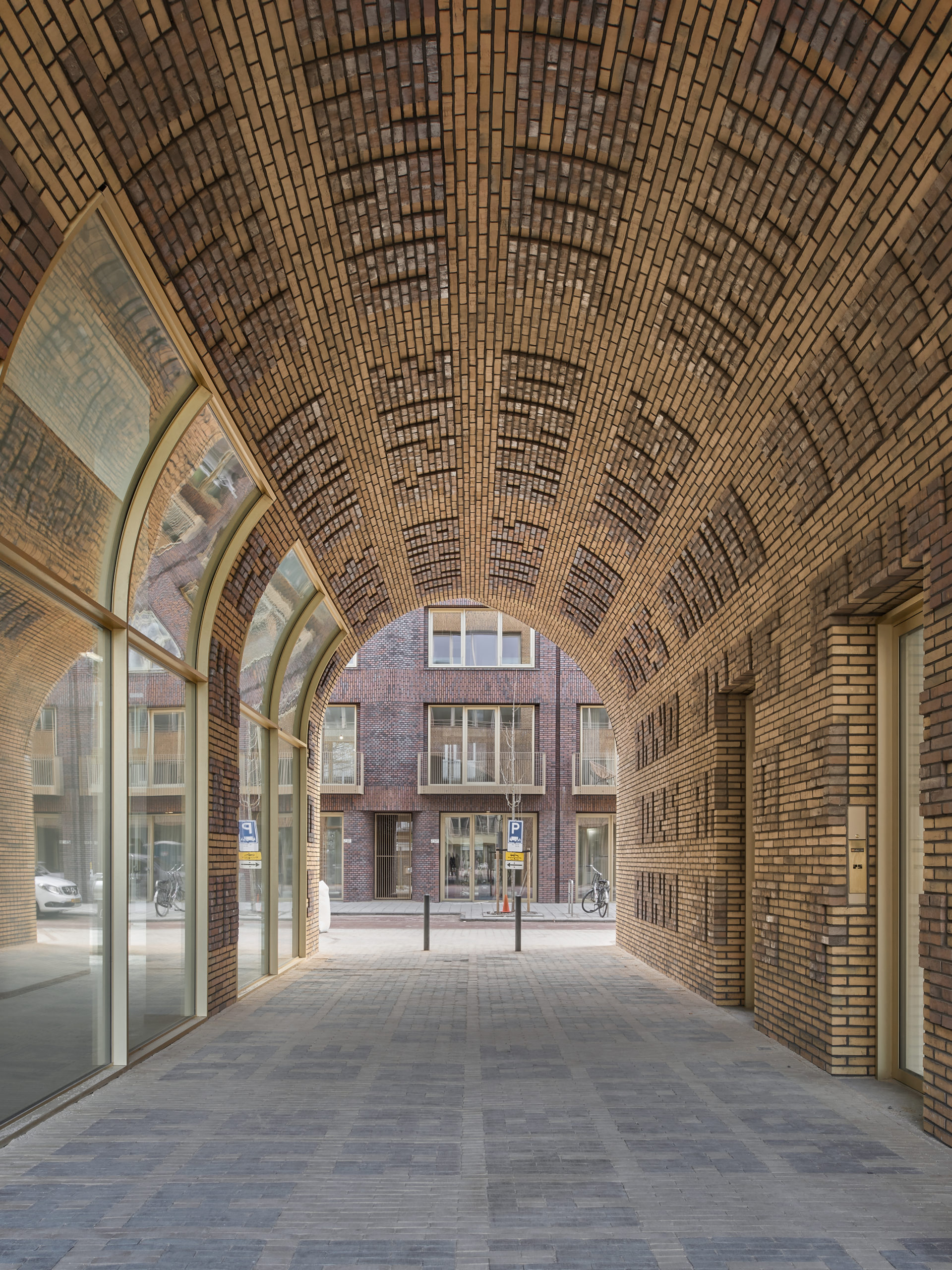 Spaarndammerhart in Amsterdam door Korth Tielens Architecten en Marcel Lok_Architect. Beeld Max Hart Nibbrig