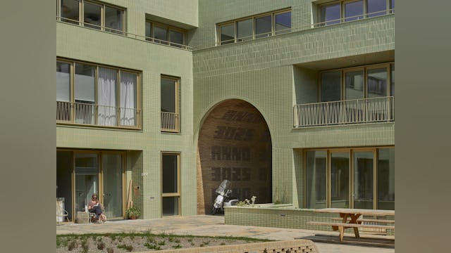 Spaarndammerhart in Amsterdam door Korth Tielens Architecten en Marcel Lok_Architect. Beeld Max Hart Nibbrig