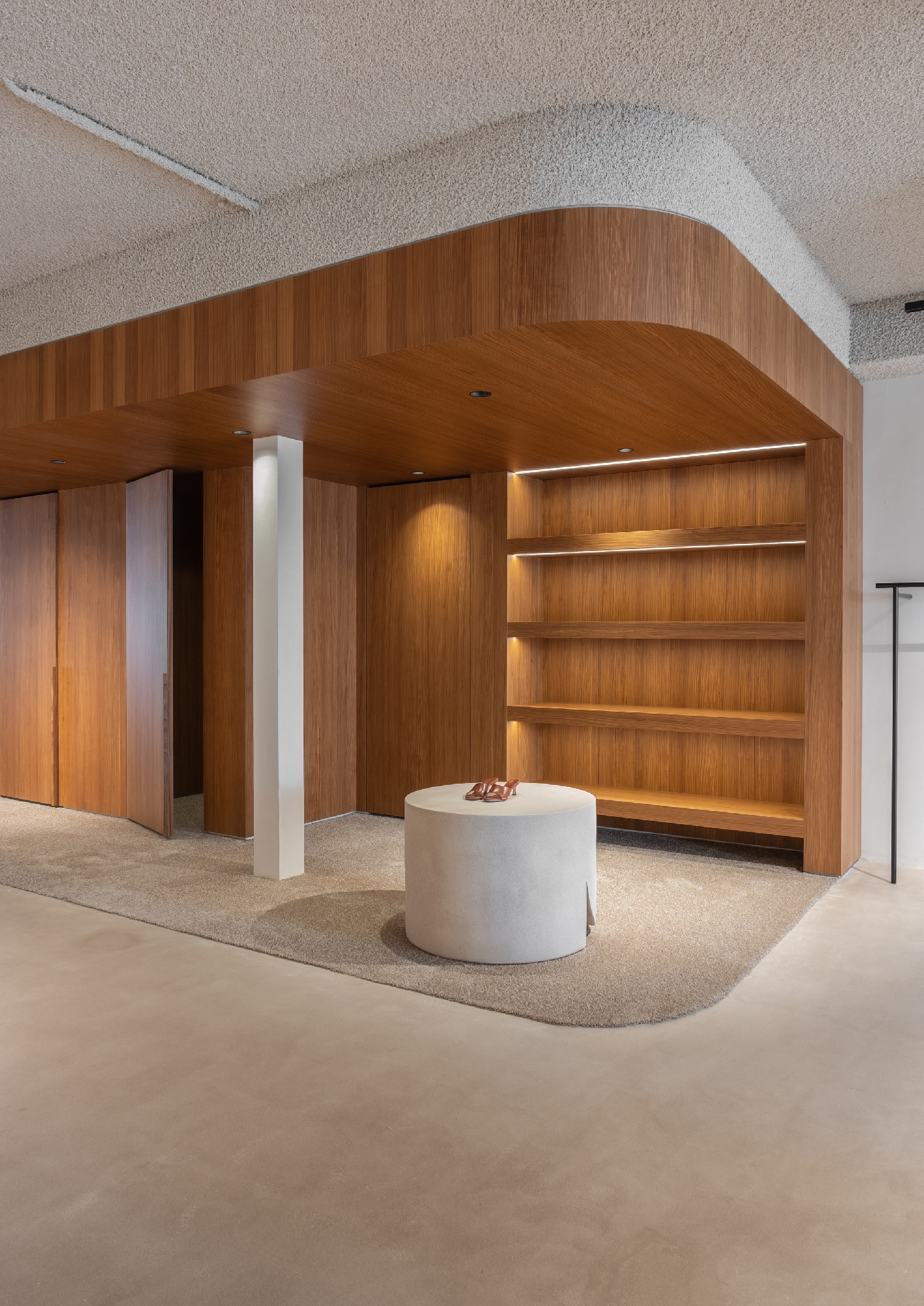 Boetiek Bylotte Eindhoven door Studio &Space. Beeld Thibault de Schepper