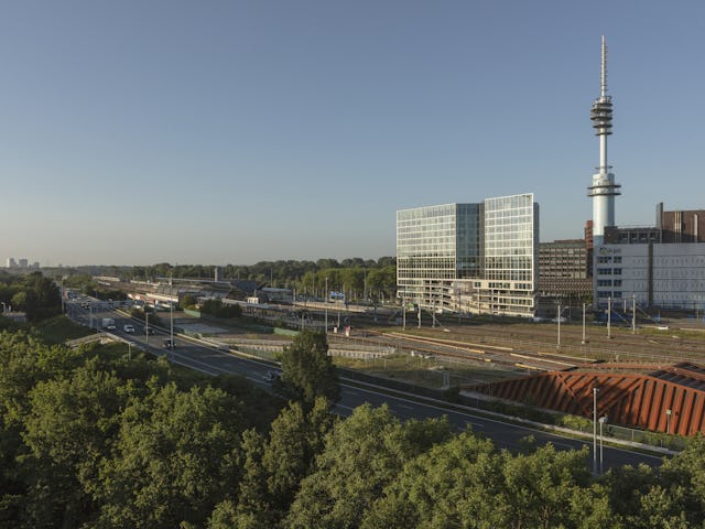 Van der Valk Zuid-as door Wiel Arets Architects. Beeld Jan Bitter ©