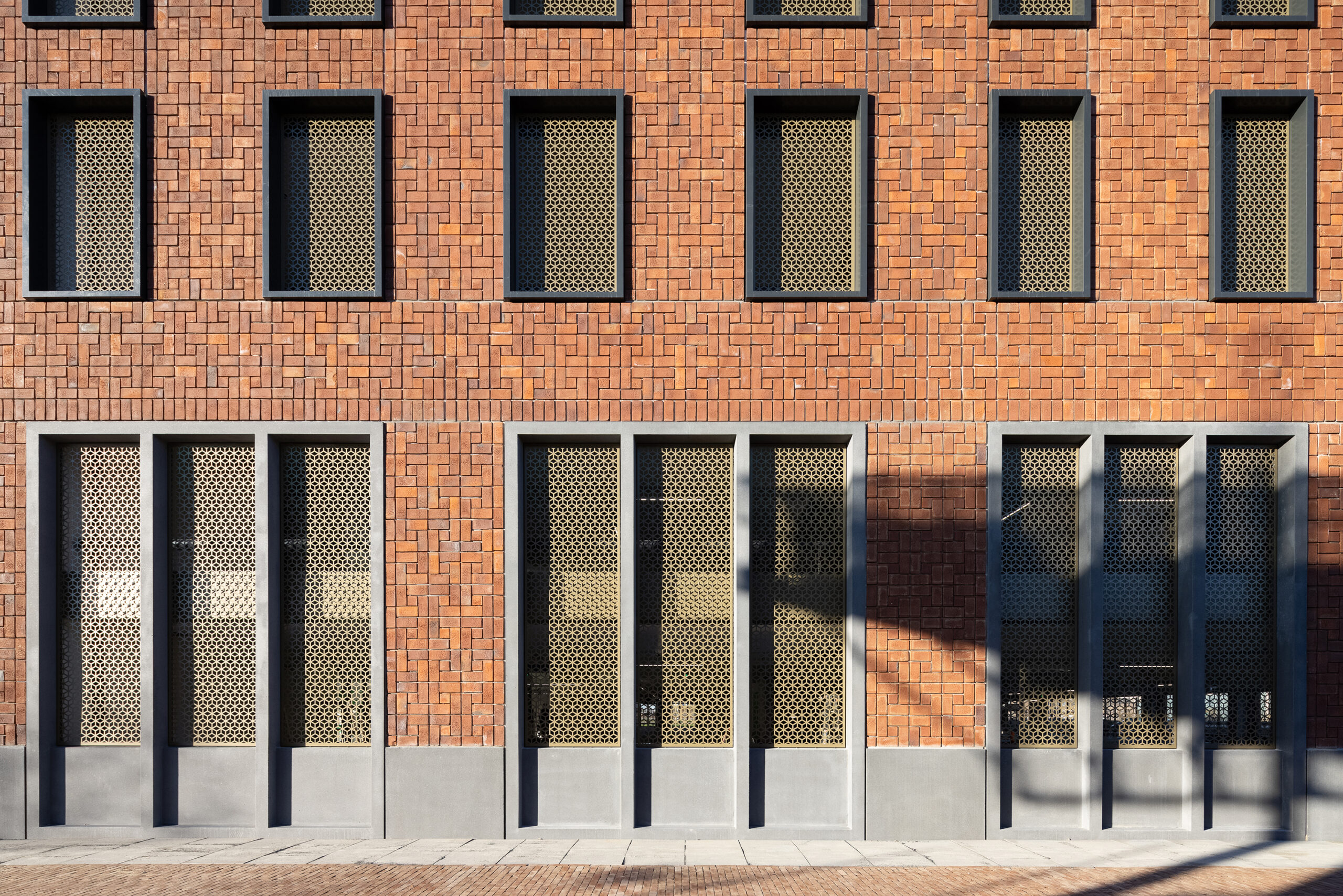 Parkeergebouw Berlijnplein door Zecc Architecten. Beeld Stijn Poelstra