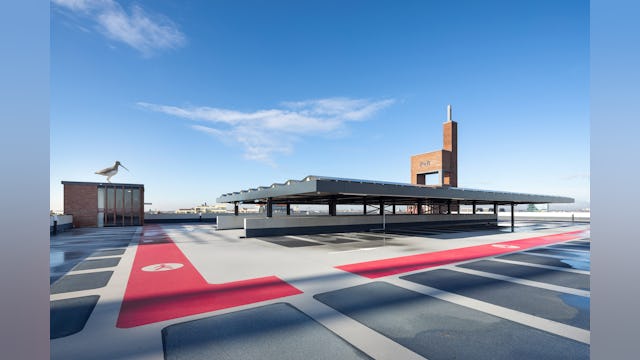 Parkeergebouw Berlijnplein door Zecc Architecten. Beeld Stijn Poelstra
