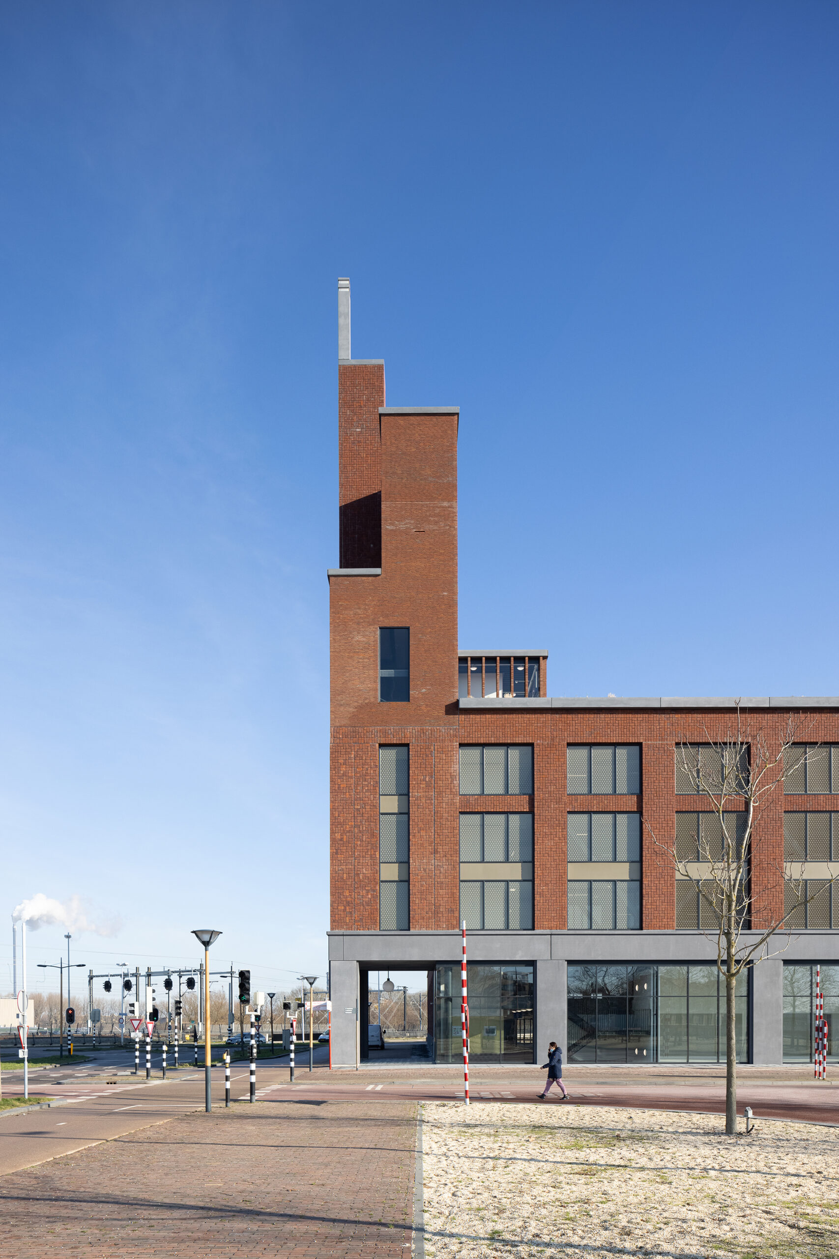 Parkeergebouw Berlijnplein door Zecc Architecten. Beeld Stijn Poelstra