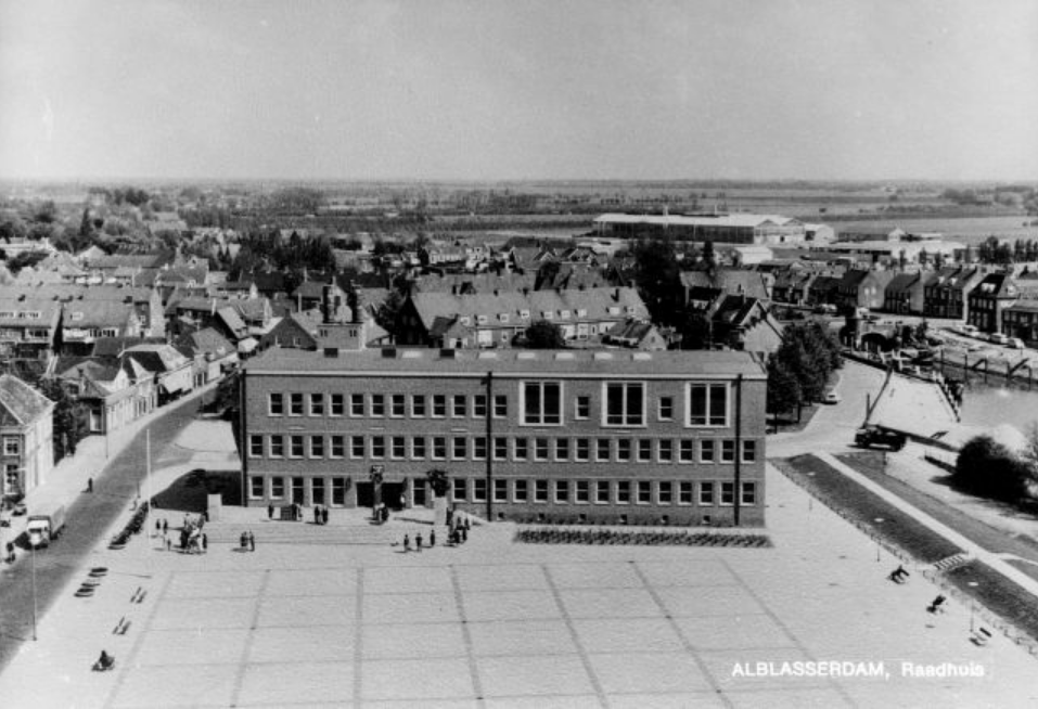 De Rederij Gemeentehuis Ablasserdam door DP6 architectuurstudio. Beeld StijnStijl