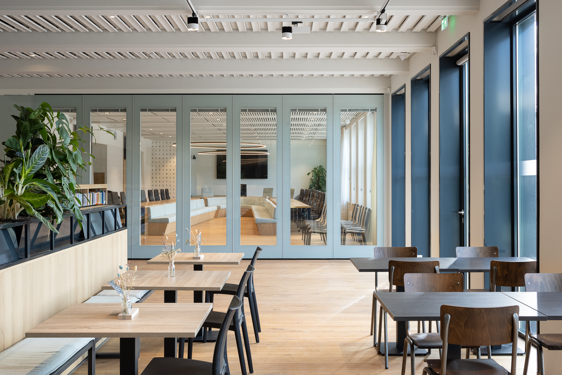 De Rederij Gemeentehuis Ablasserdam door DP6 architectuurstudio. Beeld StijnStijl