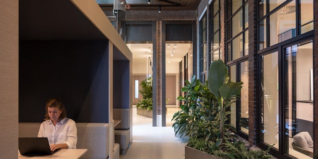 The Square Social Area - Guerilla's World door CBRE Design. Beeld Stijn Poelstra
