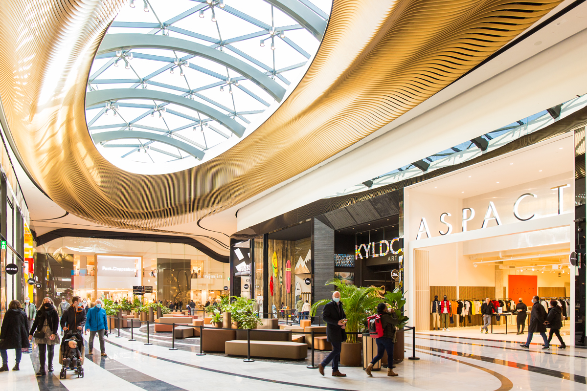 Westfield Mall of the Netherlands Central Plazadoor MVSA Architects. Beeld Jon Ilsraeli ©