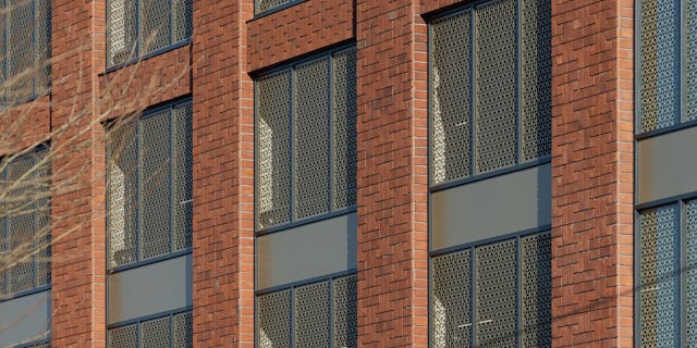 Parkeergebouw Berlijnplein door Zecc Architecten. Beeld Stijn Poelstra