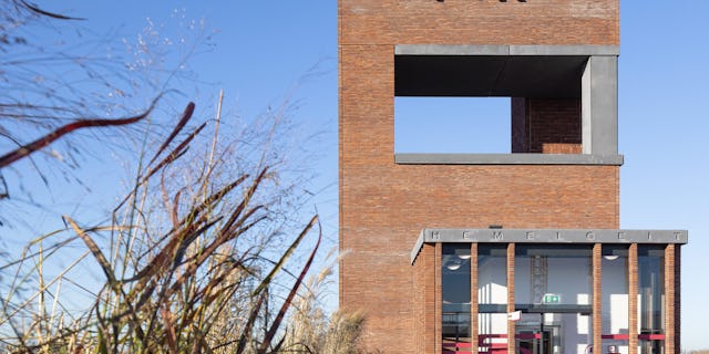 Parkeergebouw Berlijnplein door Zecc Architecten. Beeld Stijn Poelstra