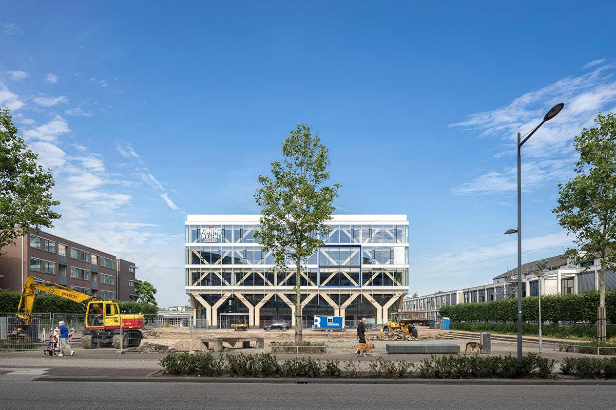 Houtconstructie Koning Willem I College door Nieuwe Architecten. Beeld Stijn Poelstra
