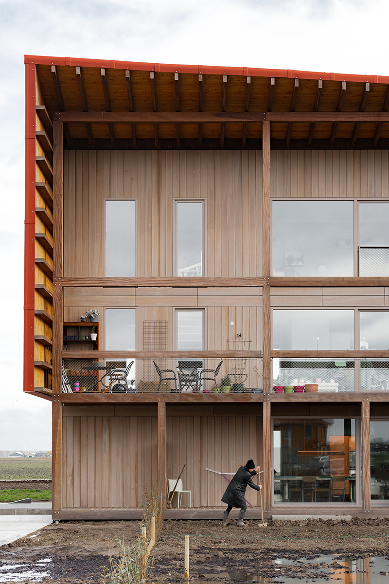 Vliervelden door KettingHuls. Beeld Sebastian van Damme