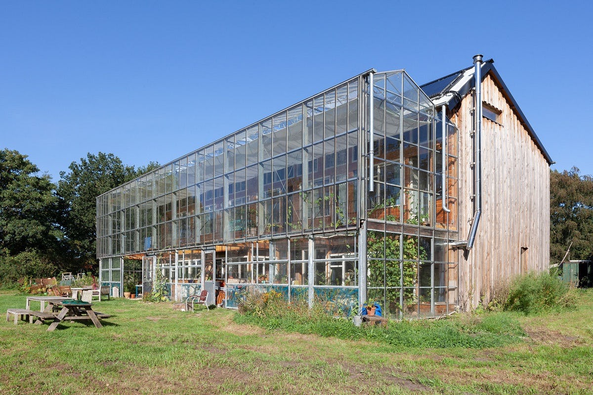 ARC21: Green House - Superuse on site