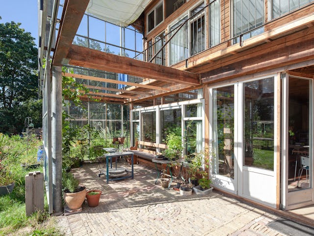 Hobbitstee | by Superuse On Site. Beeld Denis Guzzo