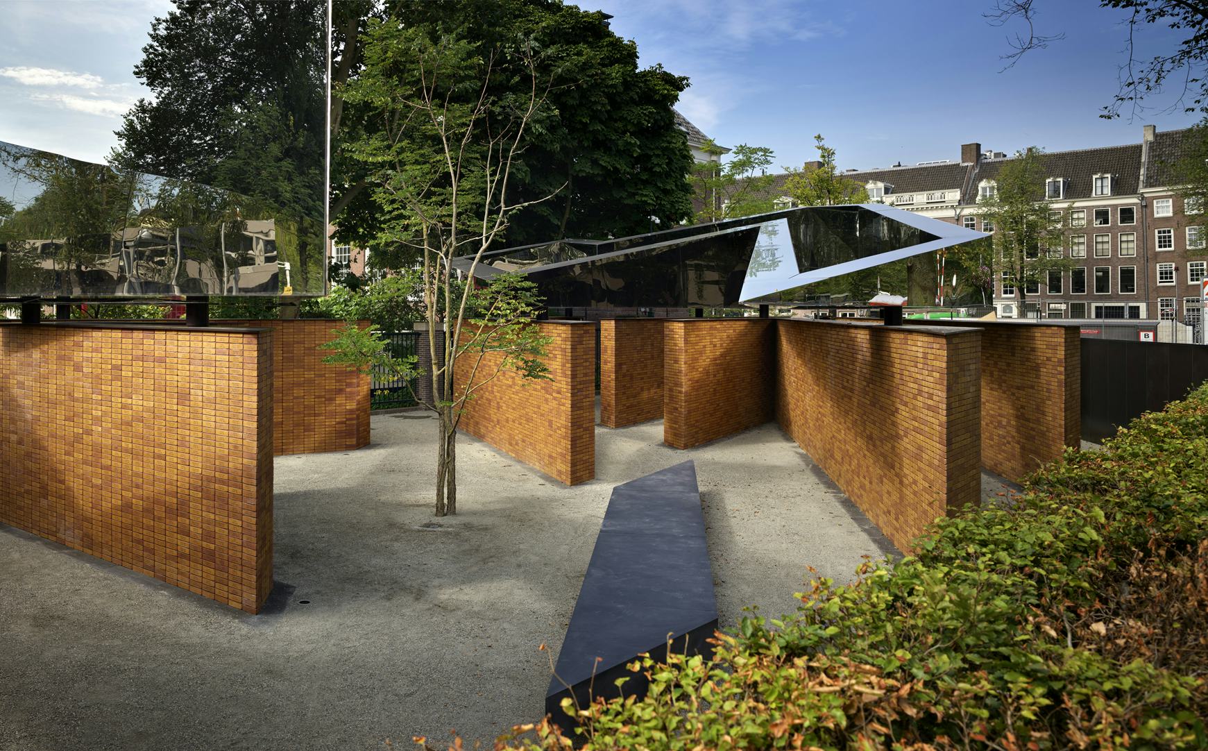 Nationaal Holocaust Namenmonument door Studio Libeskind i.s.m. Rijnboutt. Beeld  Kees Hummel