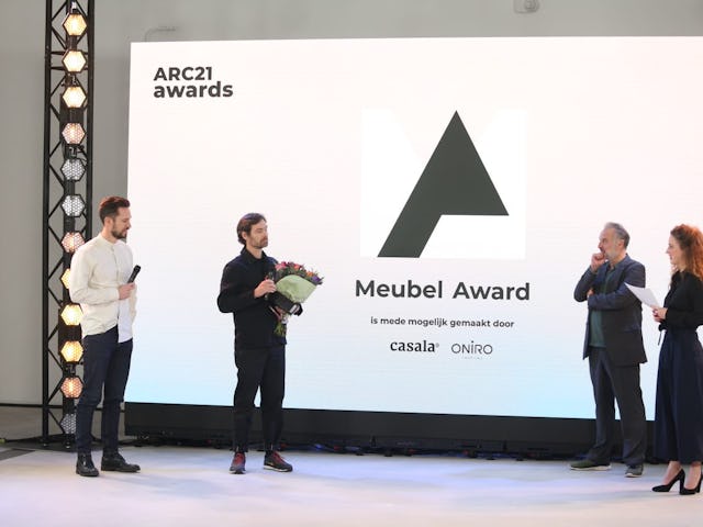 De winnaars van de ARC21 Meubel Award. Beeld Cynthia van Dijke
