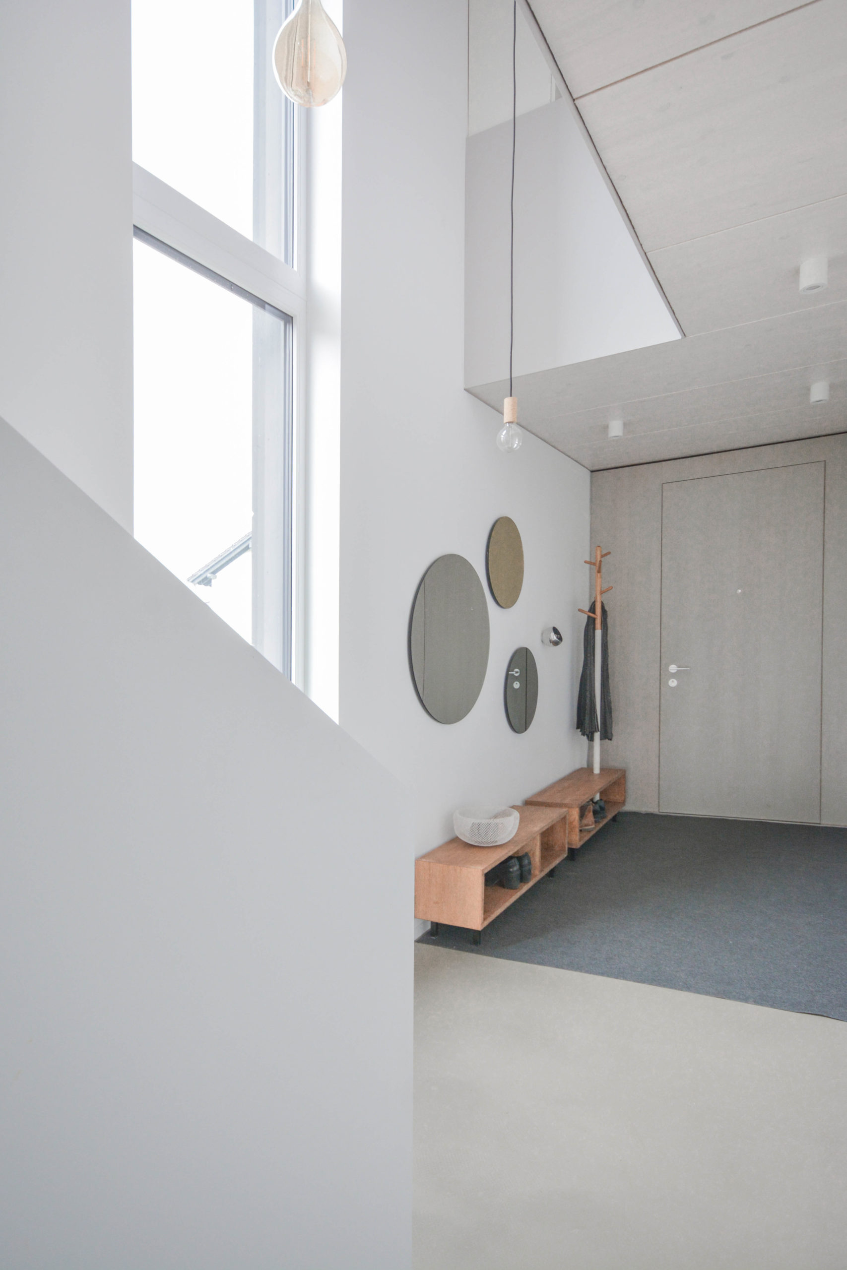 Entree. Het Zwarte Huis, Wolfhagen (D) door Nina en Michael Bohl (ook beeld)