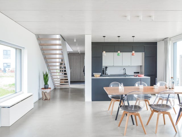 Keuken. Het Zwarte Huis, Wolfhagen (D) door Nina en Michael Bohl (ook beeld)