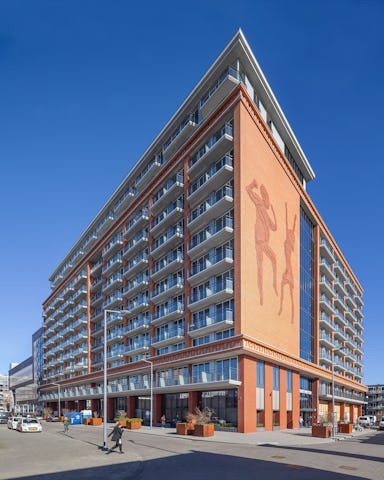 De Startmotor, totaalconcept voor jongeren, starters op de woningmarkt door Marge architecten. Rotterdam Zuid.