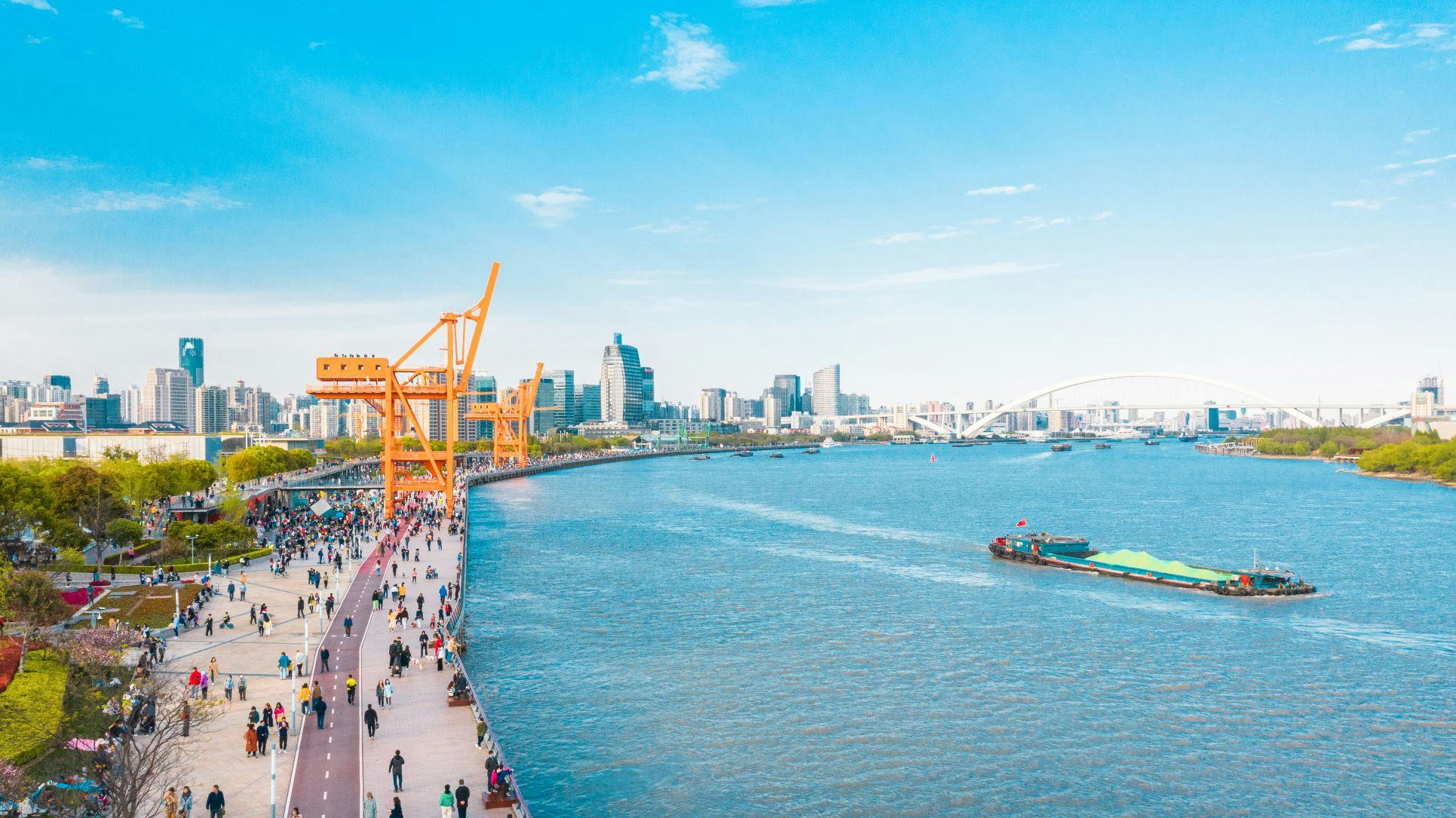 West Bund Shanghai: Gebrekkig marktonderzoek leidt tot lege kantoorgebouwen