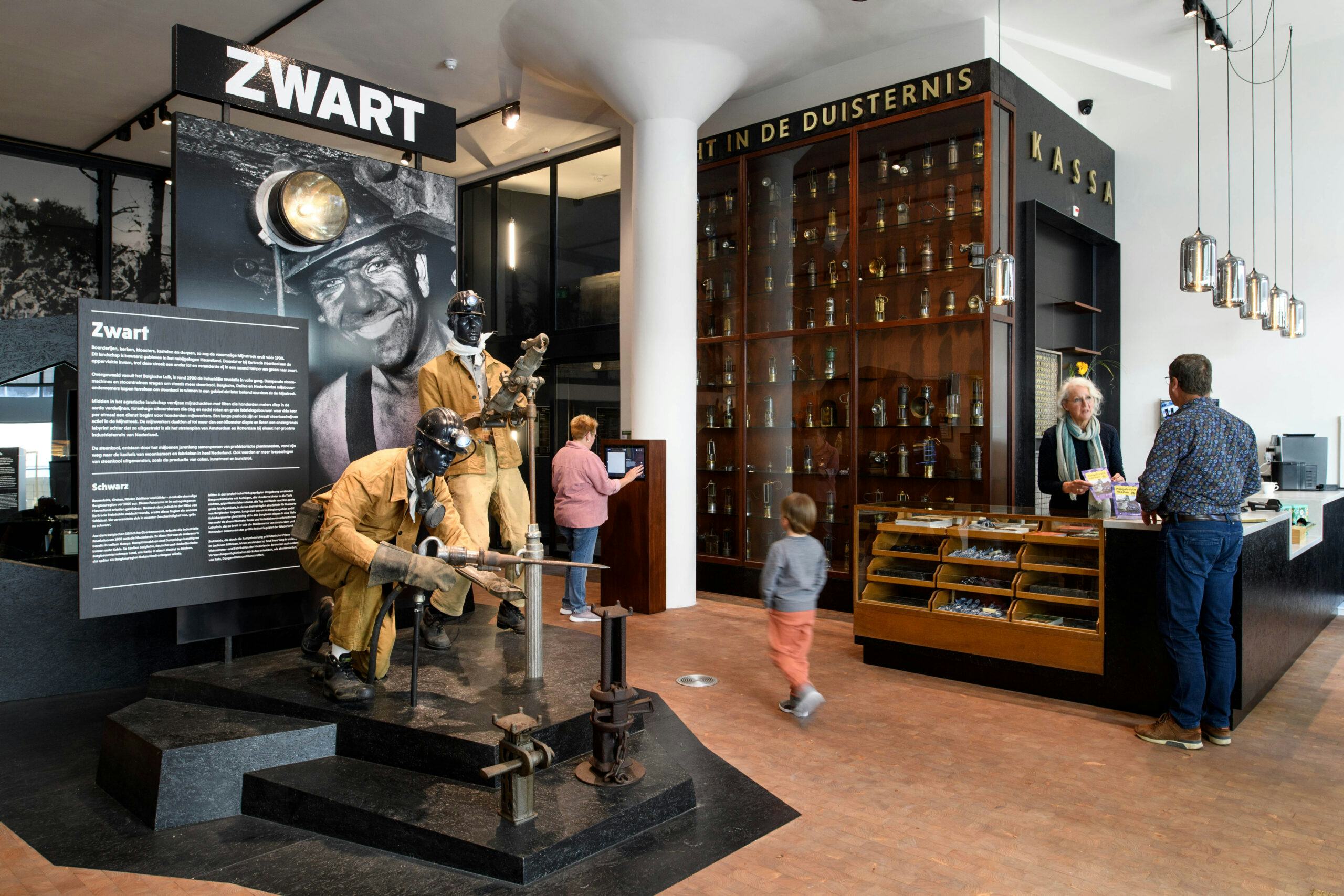 Nederlands Mijnmuseum in Heerlen geopend