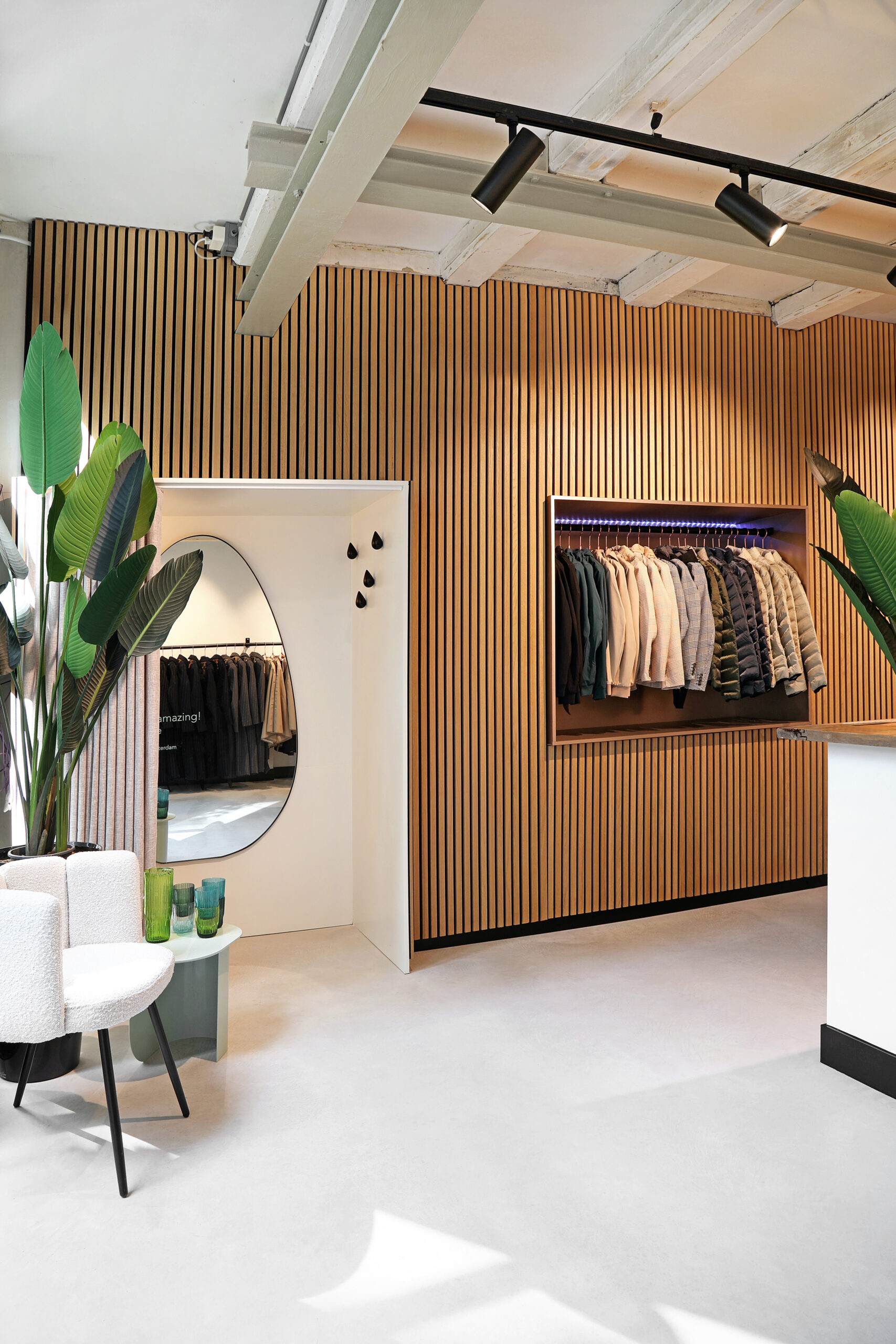 Interieur van Rain Couture. Beeld Ekaterina Kozhevnikova