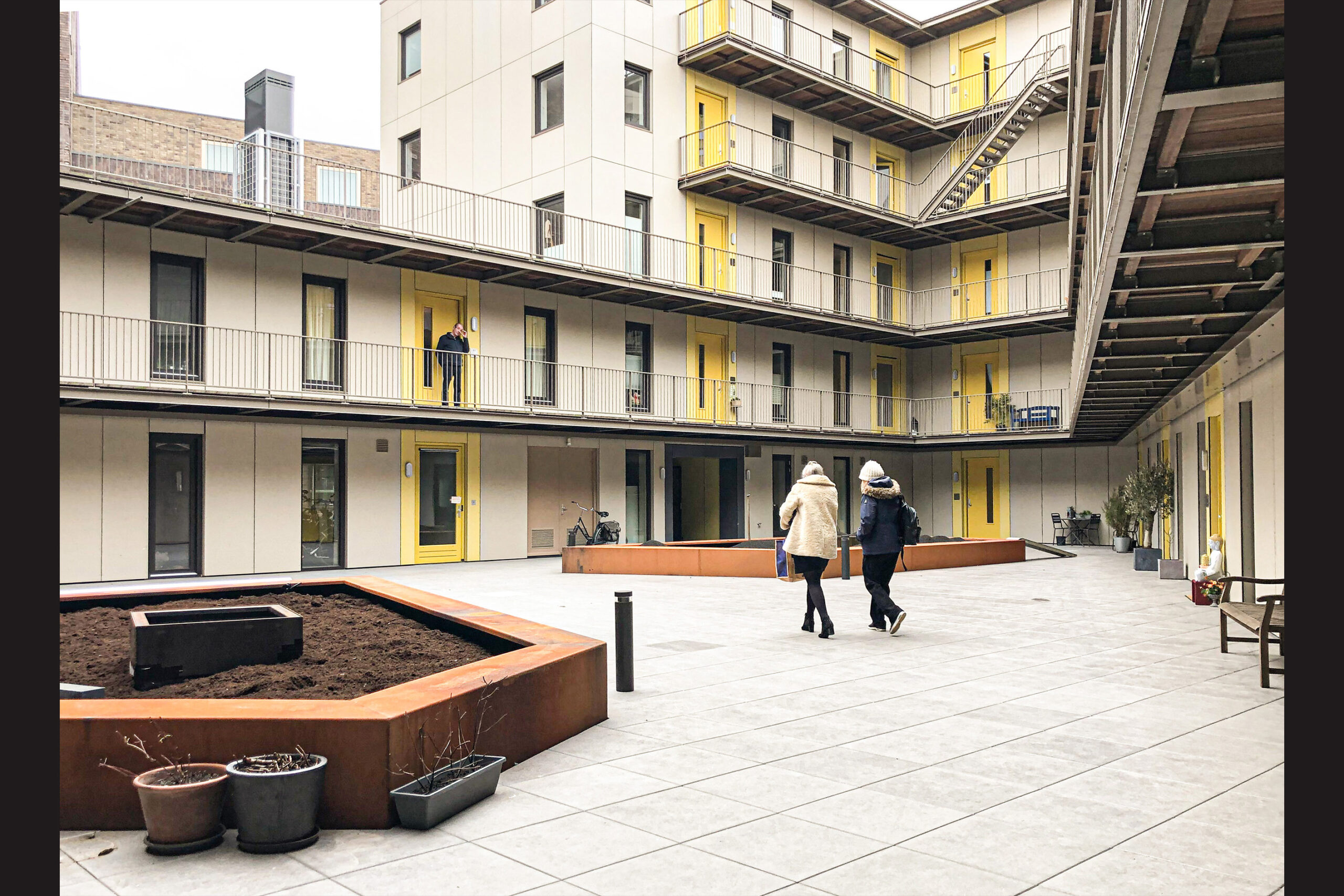 Courtyard. Beeld Daria Scagliola