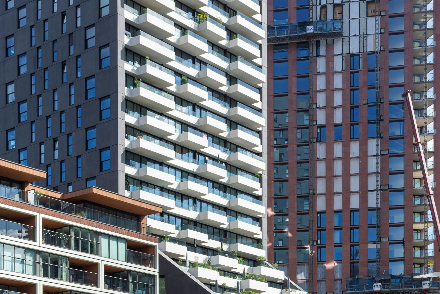 The Muse en CasaNova door Barcode Architects in de Wijnhaven. Beeld Loes van Duijvendijk