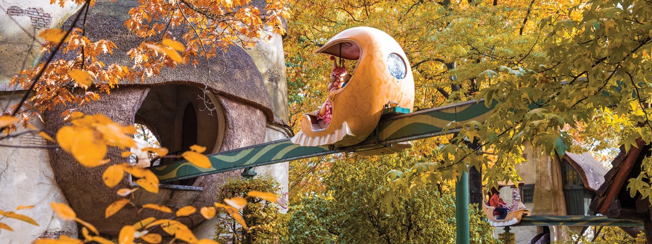 De monorail in de Efteling. Beeld de Efteling