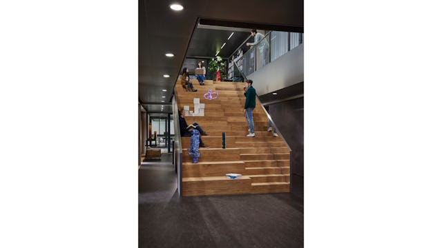 Floating Office Rotterdam. Beeld Mark Seelen