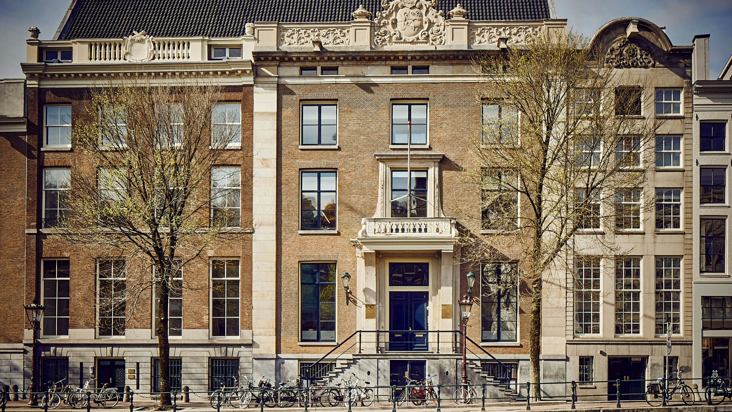 ARC22: Richemont monumentale grachtenpanden, Amsterdam - M+R Interior Architecture