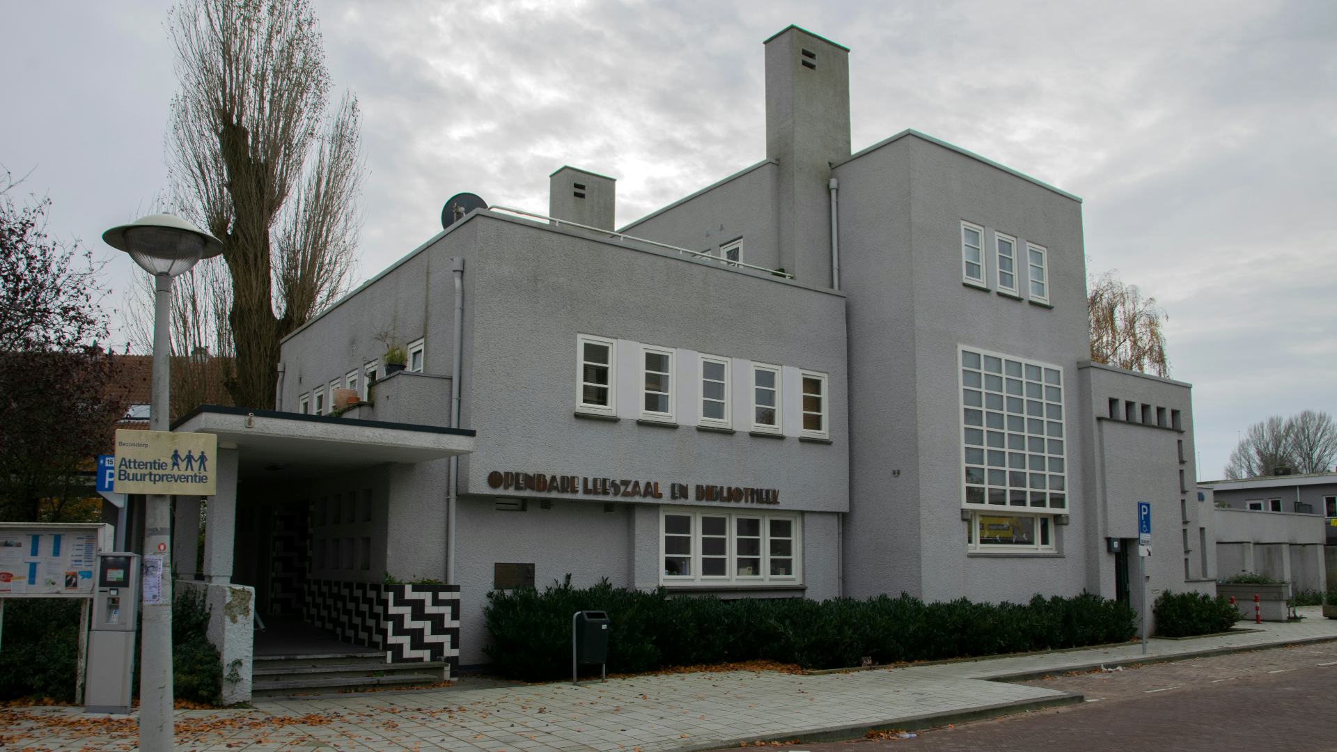 Bibliotheekgebouw Betondorp. Beeld Shutterstock