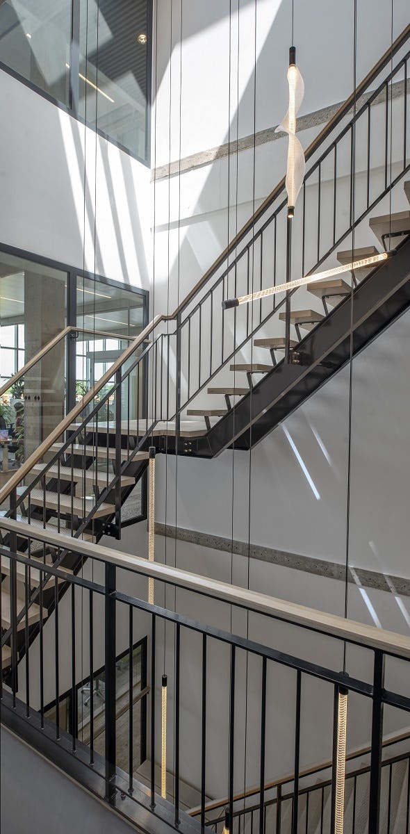 Exterieur. Stadskantoor dienst SZW/OCS. Samenwerkende architecten: 
Wessel / van Geffen en Studio LeonThier architectuur /interieur. Beeld Peter de Ruig