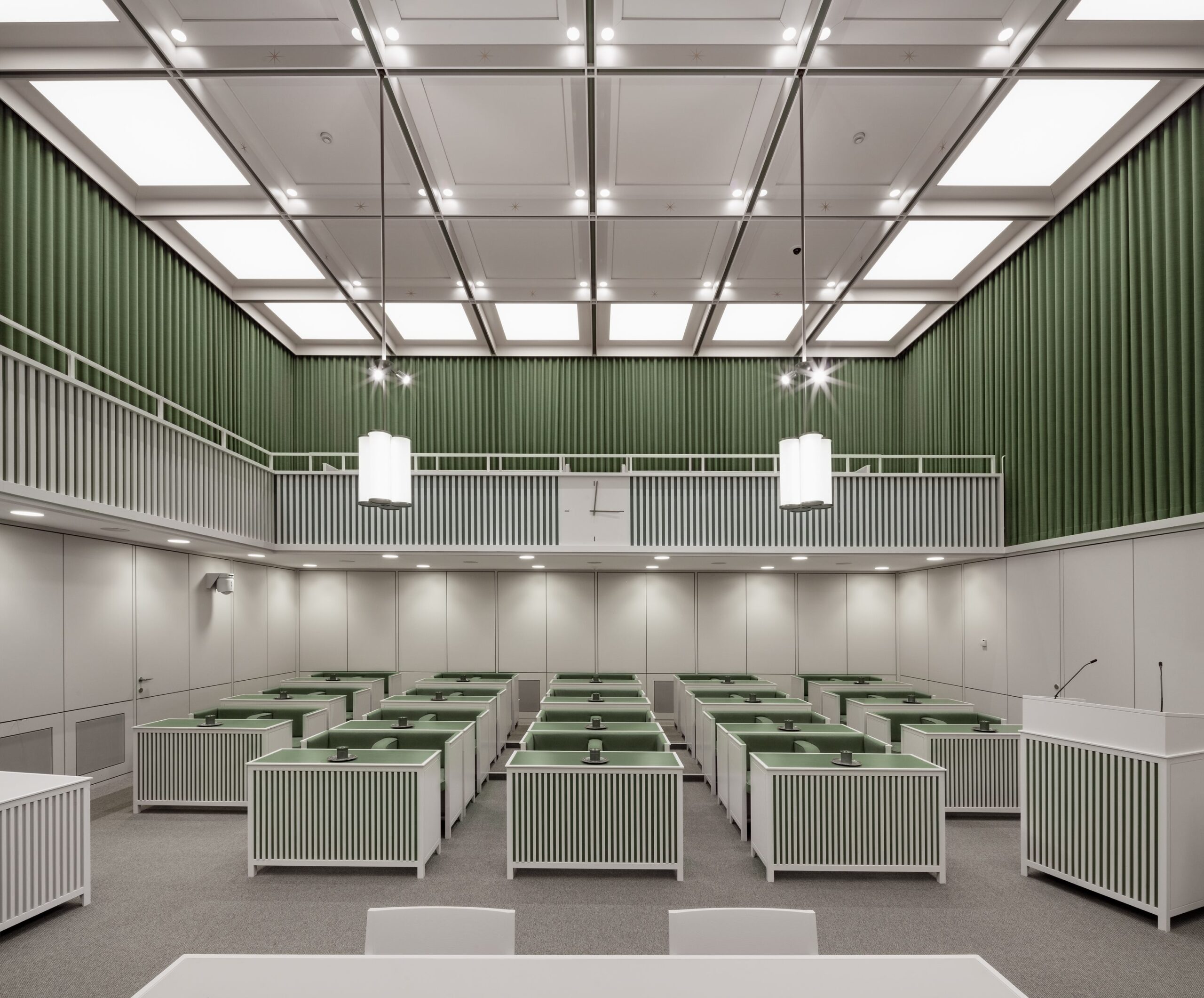 Tijdelijke huisvesting Eerste Kamer. Beeld Karin Borghouts