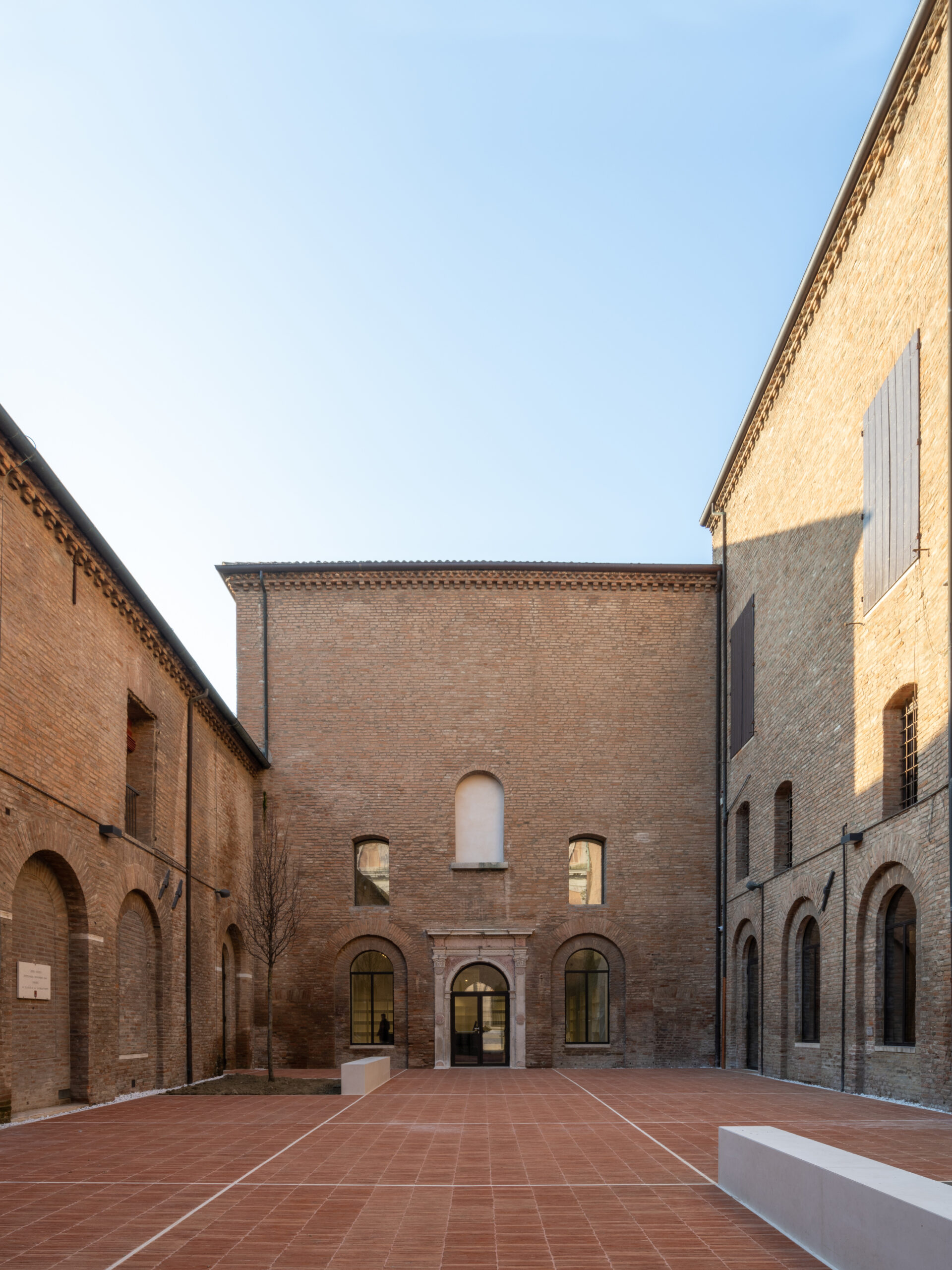Palazzo dei Diamanti. Beeld Marco Cappelletti, courtesy Labics