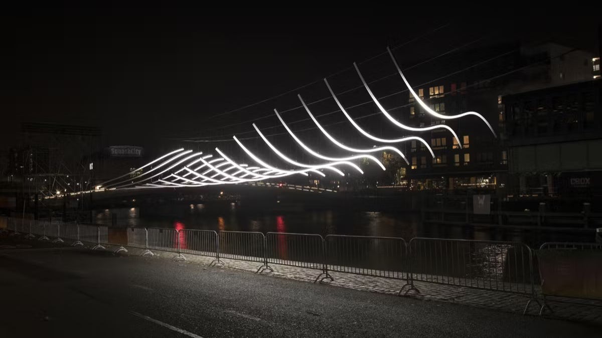 Serge Schoemaker Transmission voor Amsterdam Light Festival 2018. Beeld: Janus van den Eijnden