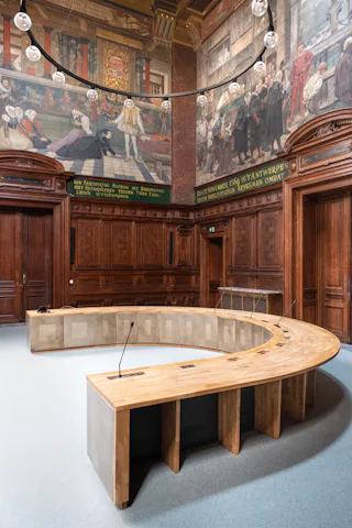 Meubel Assisenzaal. Beeld Marge