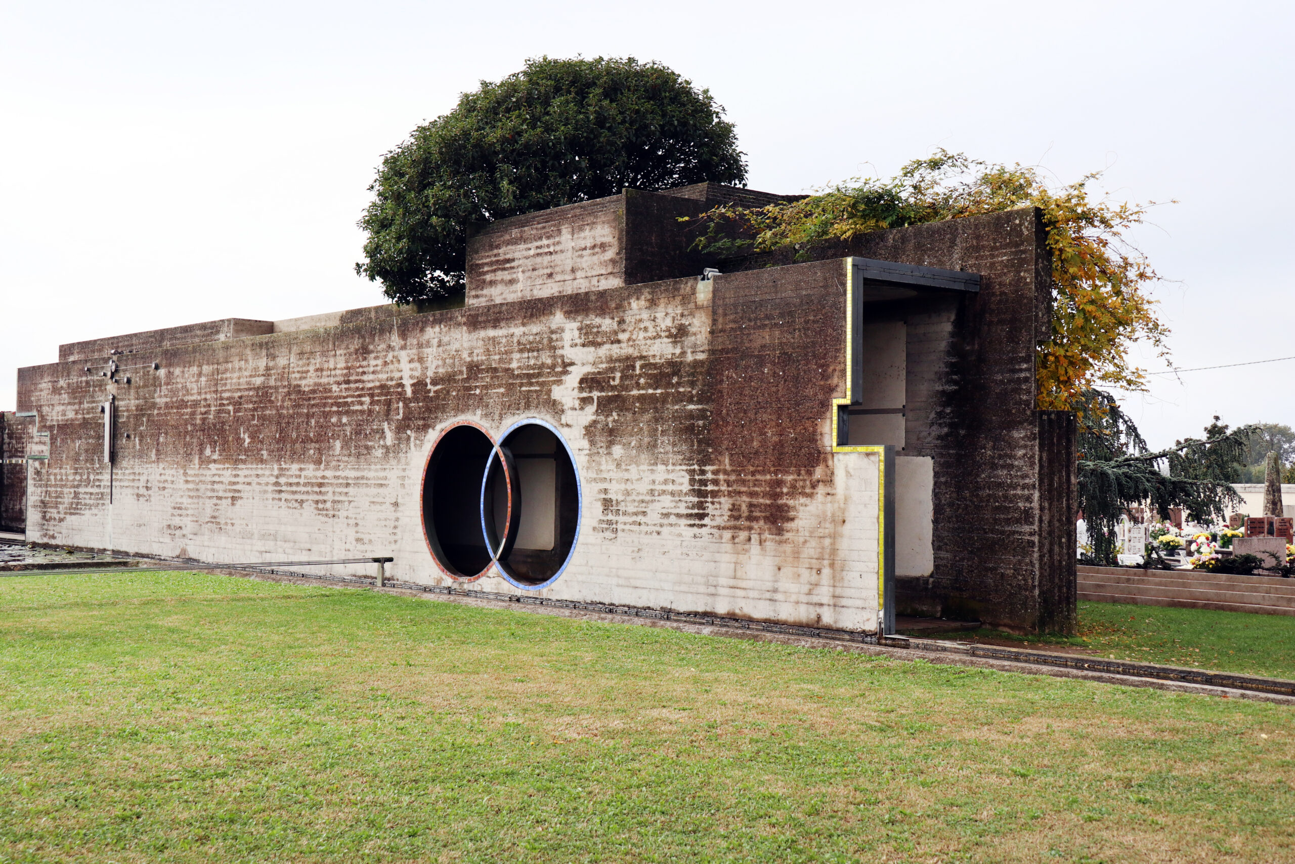 Carlo Scarpa's Brionbegraafplaats. Beeld Shutterstock