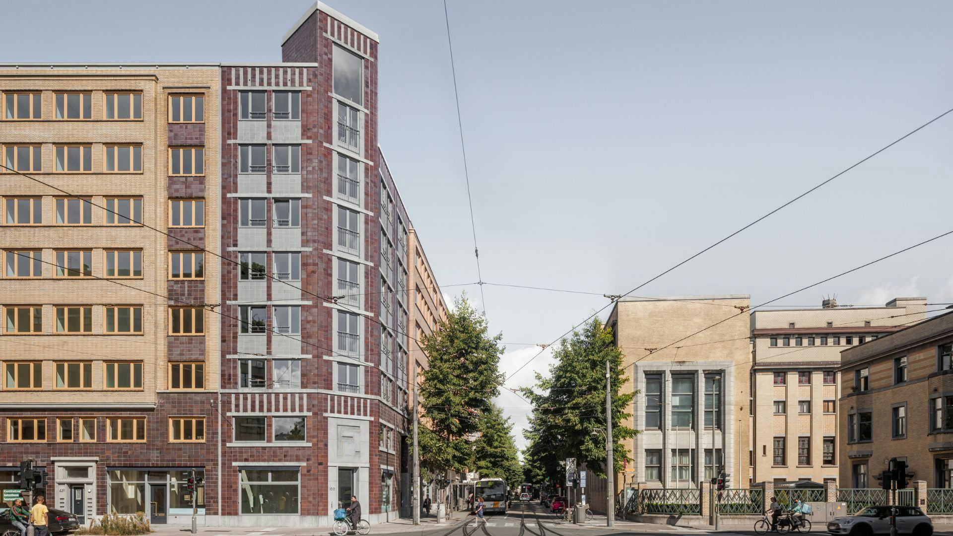 De Fierensblokken in Antwerpen, door Happel Cornelisse Verhoeven architecten en Molenaar&Co. Beeld Karin Borghouts