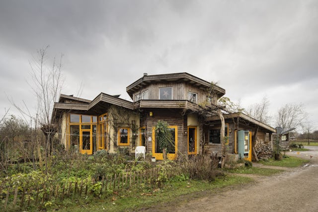 De Aardehuizen in Olst. Beeld Frank Hanswijk