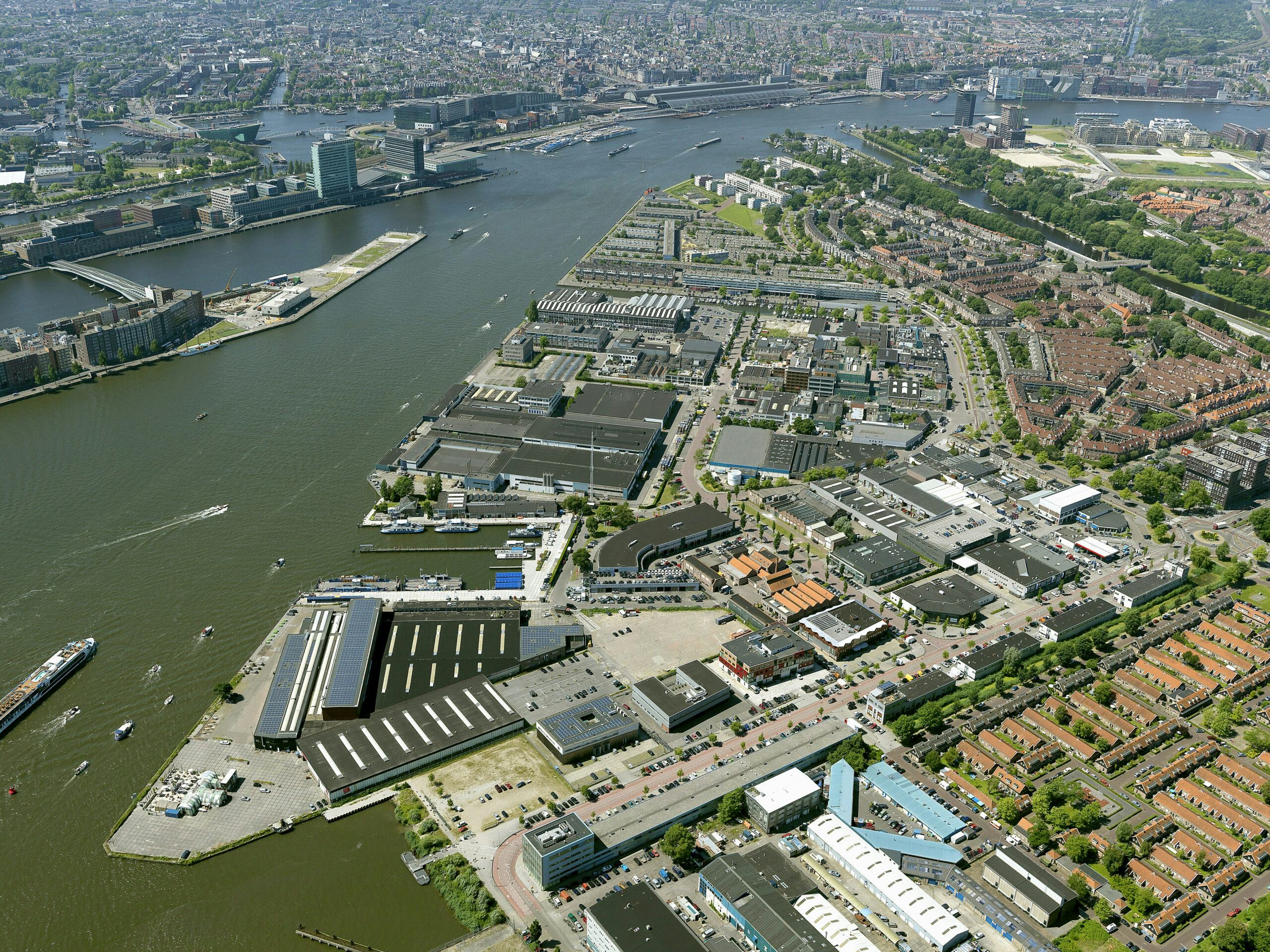 Luchtfoto van het Hamerkwartier in Amsterdam. Beeld gemeente Amsterdam