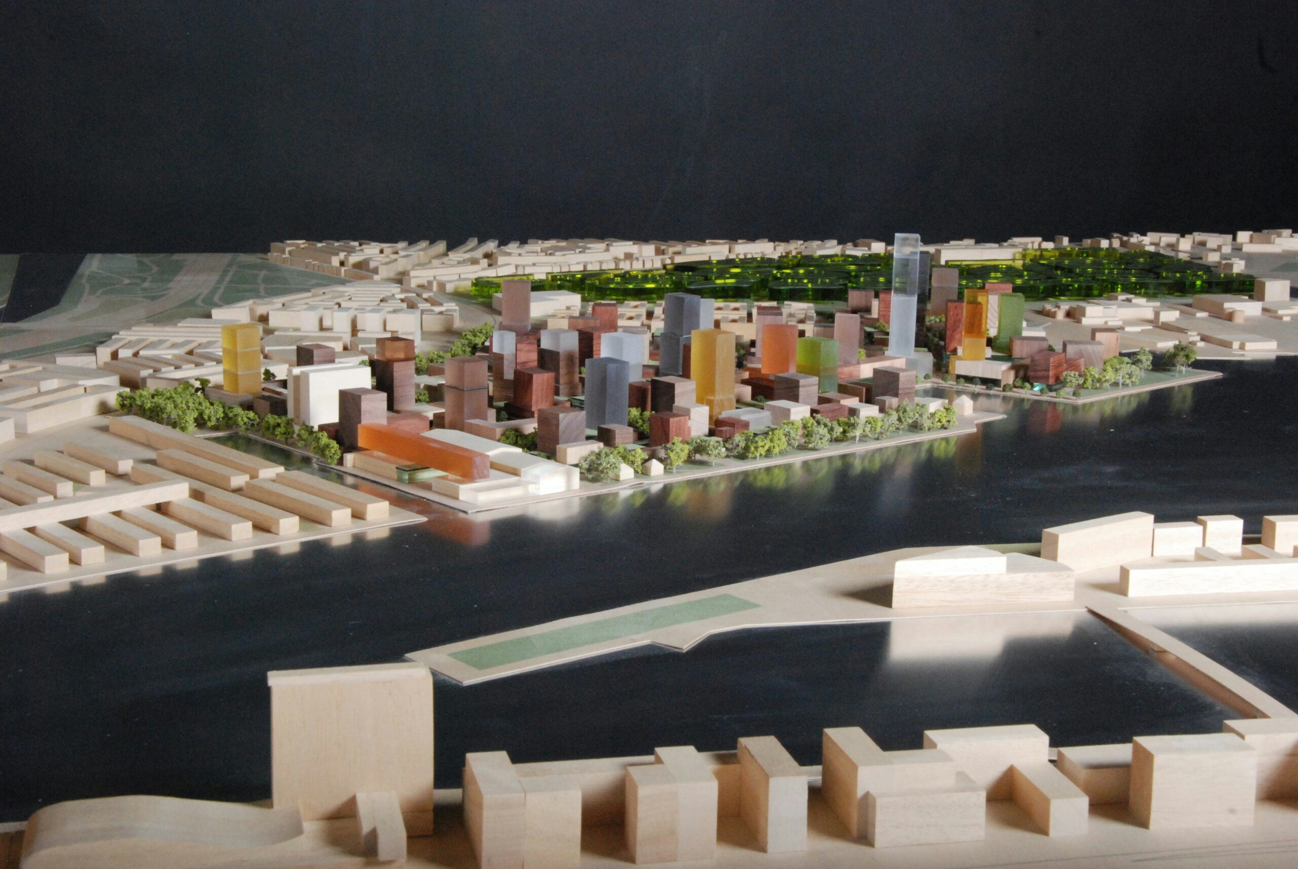 Voorbeelduitwerking van de hoogbouw in het Hamerkwartier aan de hand van een maquette. Beeld gemeente Amsterdam