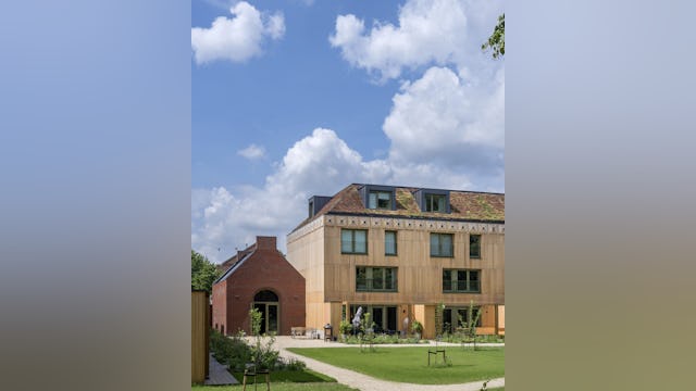 Poortgebouw, binnentuin. Beeld Maarten van Apeldoorn