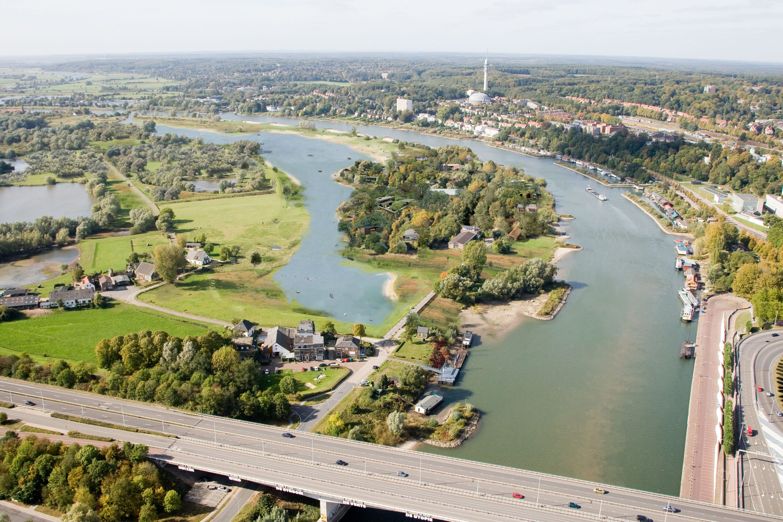 Impressie van Meinerseiland, onderdeel van Meinerswijk, na ingrepen voor de Nederrijn. Beeld Buro Harro