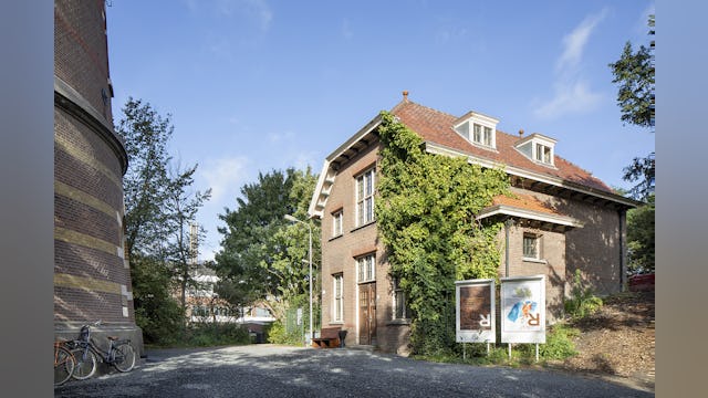 Beeld Scagliola Brakkee