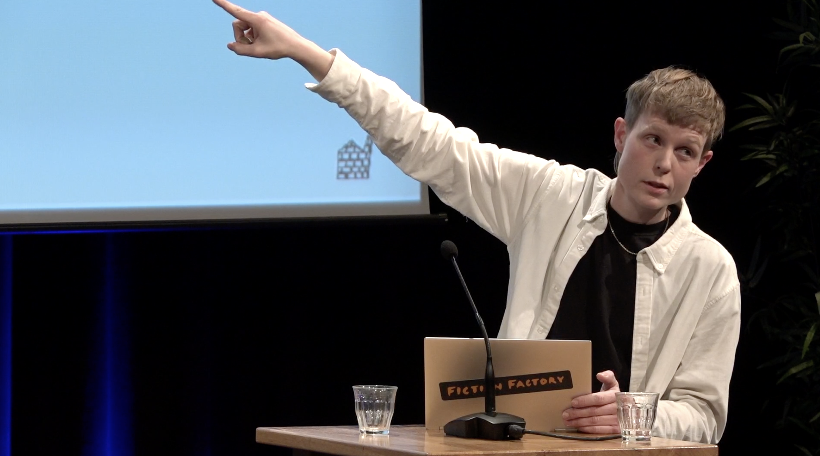 Still van Hade Steenwinkel. Beeld Pakhuis de Zwijger