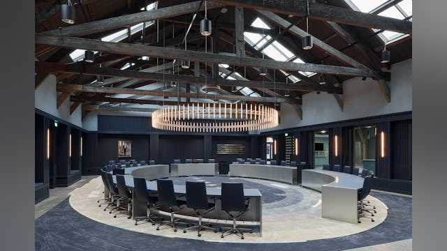 De raadzaal in gebouw 66. Beeld Max Hart Nibbrig