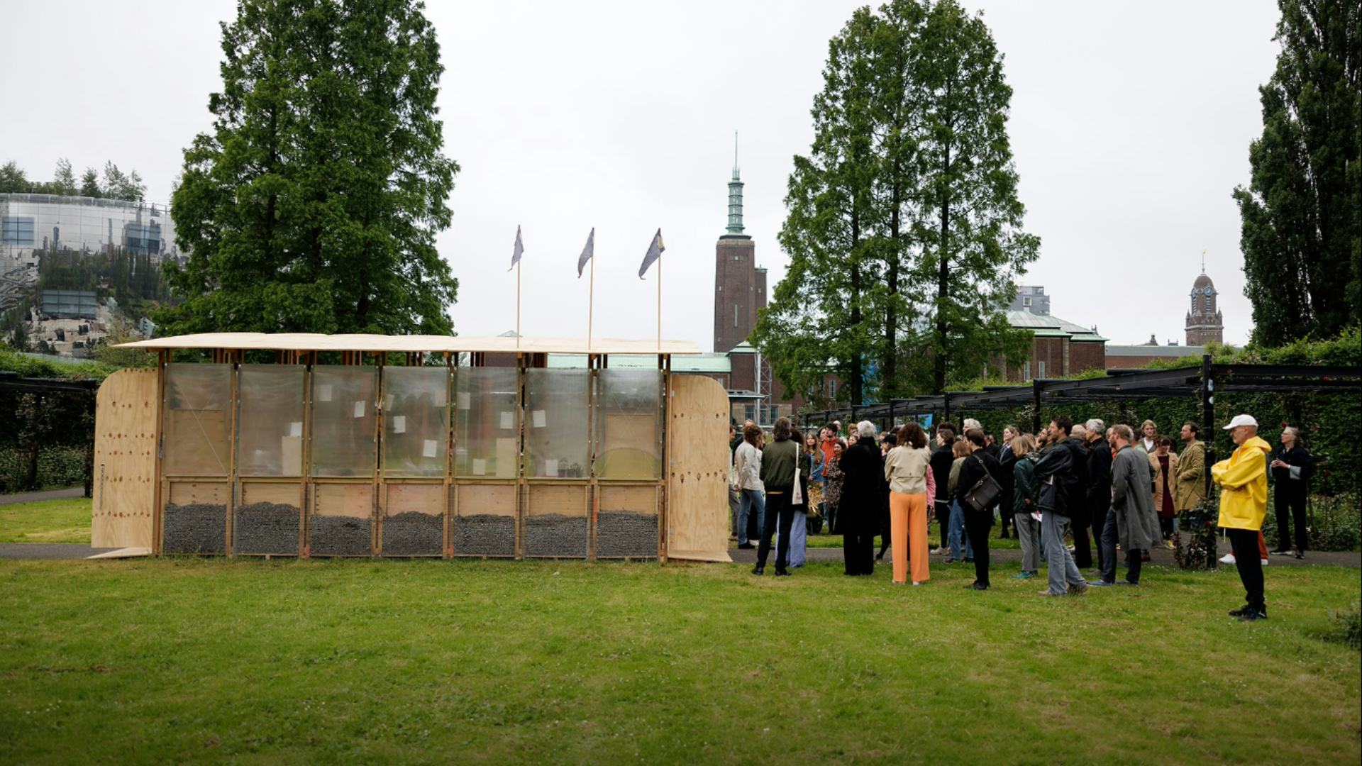 Tuinhuis in de Rozentuin door Studio Inscape tijdens Rotterdam Architectuur Maand. Beeld Aad Hoogendoorn