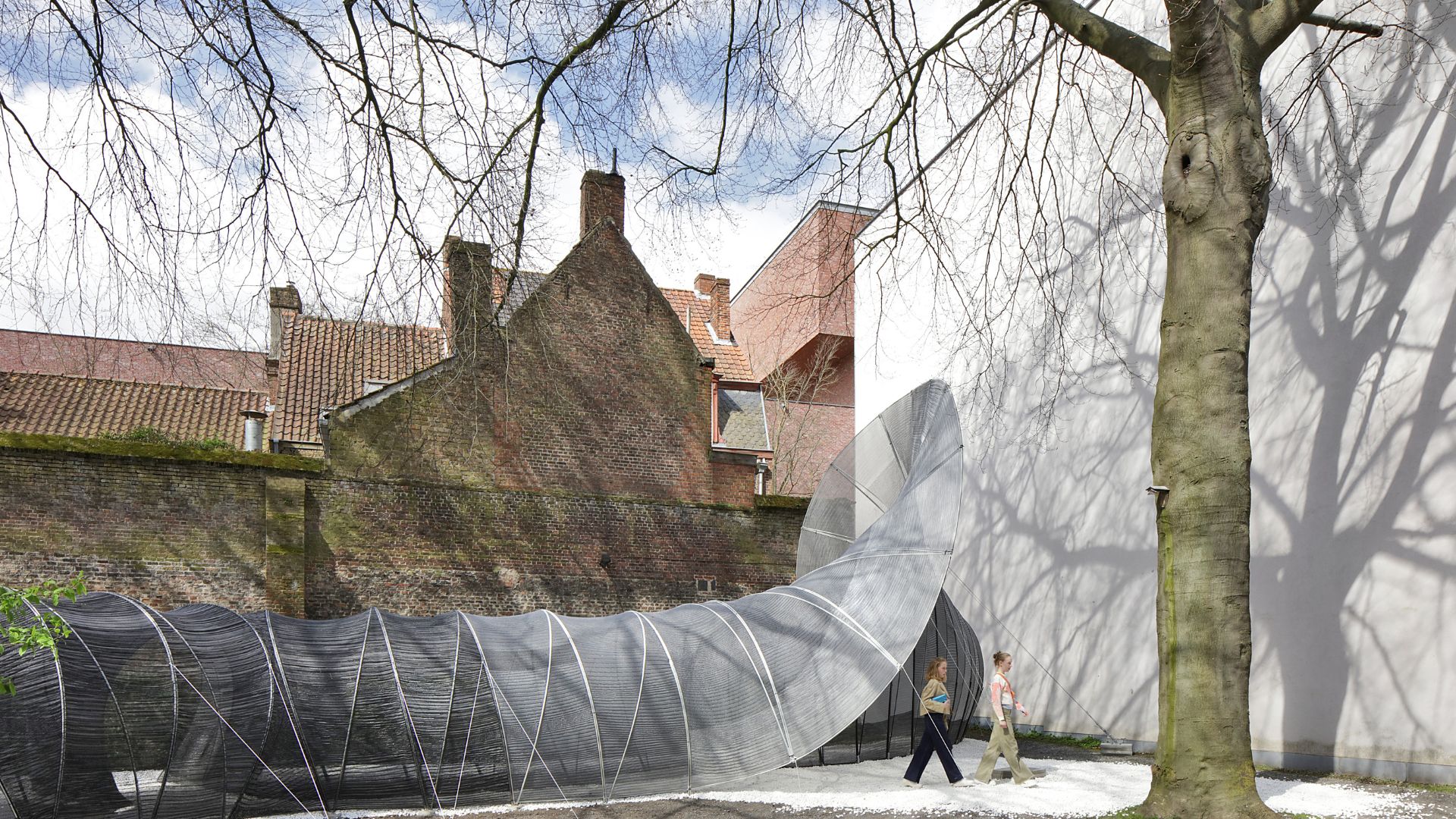 Common Thread, SO–IL, Bruges Triennial 2024. Beeld Filip Dujardin