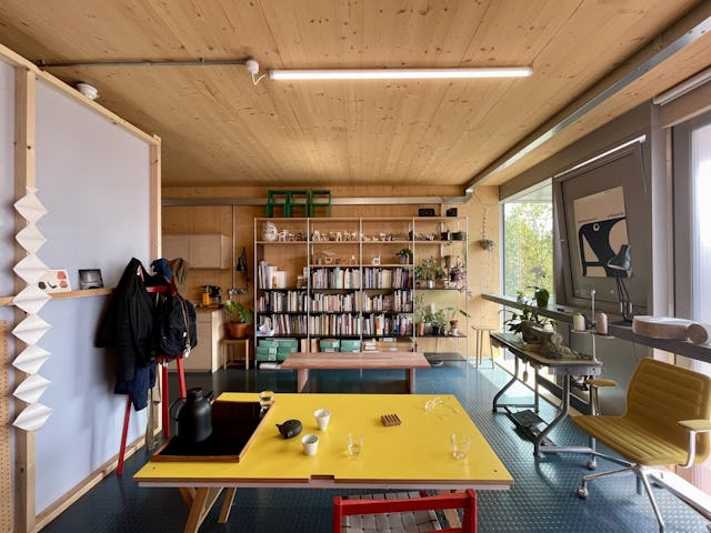 Gebruiker, meubelmaker Workshop. Beeld dRMM, Fred Howarth