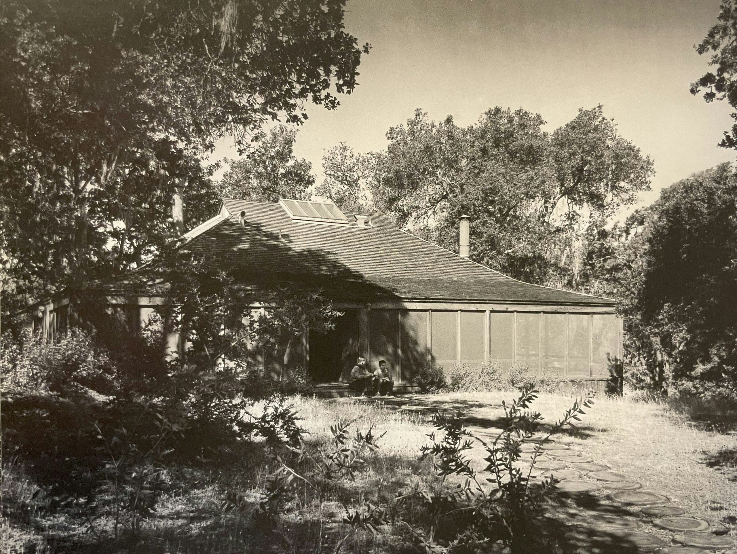 Budgehuis (1966) door William Turnbull jr. Beeld Morley Baer